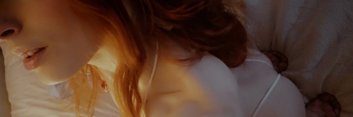 ♡ 𝓑𝓪𝓶𝓫𝓲 𝓥𝓪𝓵𝓮𝓷𝓽𝓲𝓷𝓮 ♡ cover