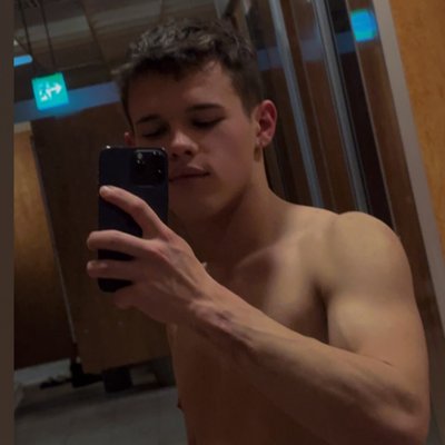 lukas_twink