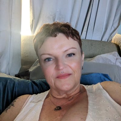 Lulubelle_69's Sex Mentor & Play Partner