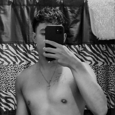 𝑯𝒐𝒕 𝒃𝒐𝒚 🔥🕷️