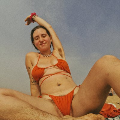 Lydi Winter - FREE PAGE π