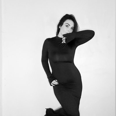 Scarlet Noir