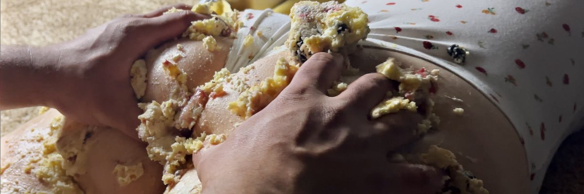 Madam Pound Cakes cover