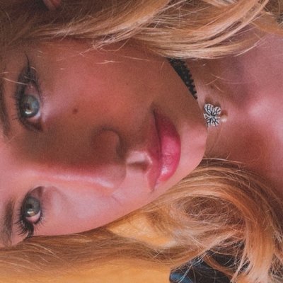 ℳ𝒾𝒶 ♡