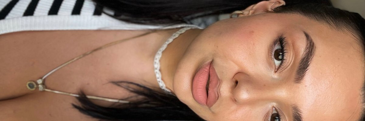 MiaBigTits cover