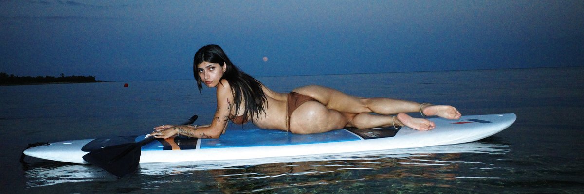 Mia Khalifa cover