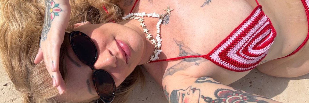 𝗠𝗢𝗠𝗠𝗬 𝗠𝗜𝗦𝗦𝗬 💗 cover