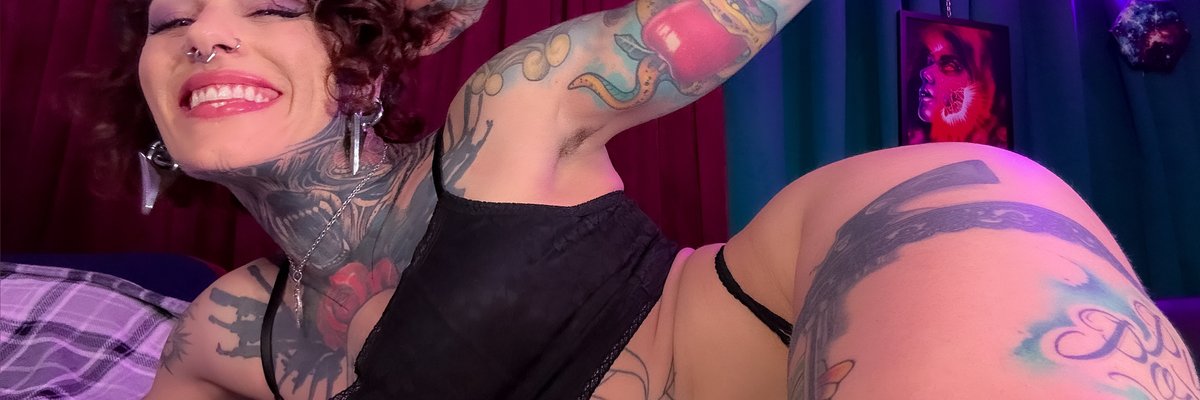 Miss Kay Komodo cover