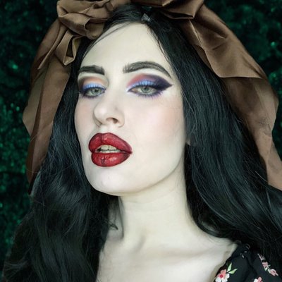 Classy Gothic Witch- 600+pics