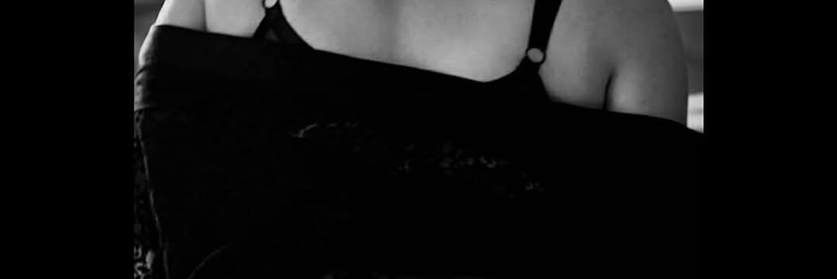 Moniquemargo🍒 cover