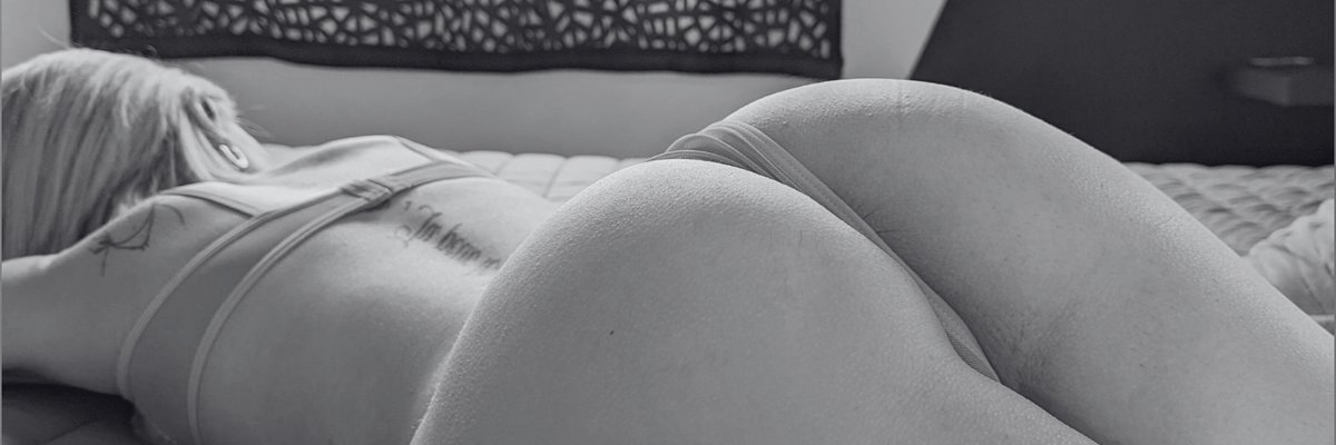 Naughty-Naomie cover