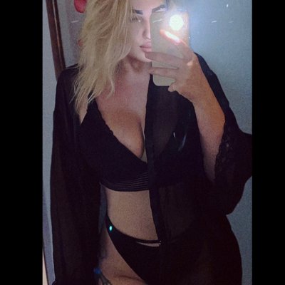 BUSTY_OLIVIAπ