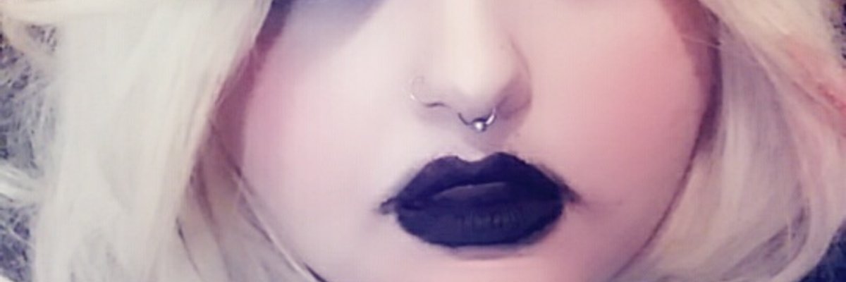 🌙🖤Chubby Goth Girlfriend🖤💦 cover