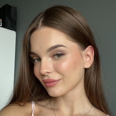 Sophie πYOUR CUTE POCKET GIRLFRIENDπ
