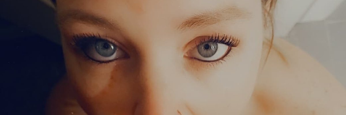 𝓟𝓮𝓷𝓮𝓵𝓸𝓹𝓮 𝓛𝓪𝓷𝓮 𝓧𝓧𝓧 cover