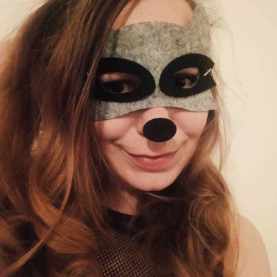 Playful Raccoon Free 🐾