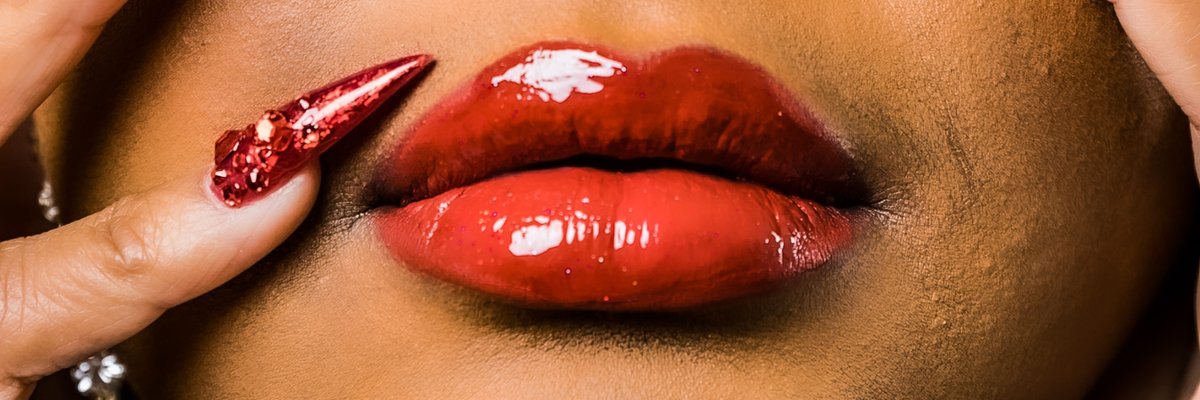 pləSH Beauty Lickable Lips cover