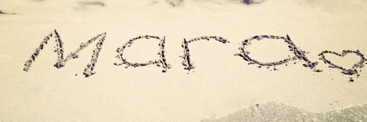 Mara 🌊🥥🐚🌸 cover