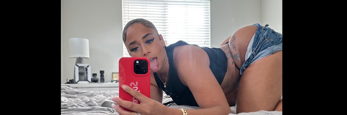 PrettiGirl 👄💦 RATED #1 ASS ON ONLYFANS 🍑 cover