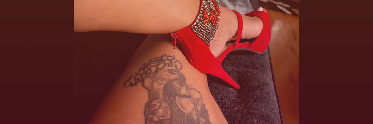 PrettyYellathang cover