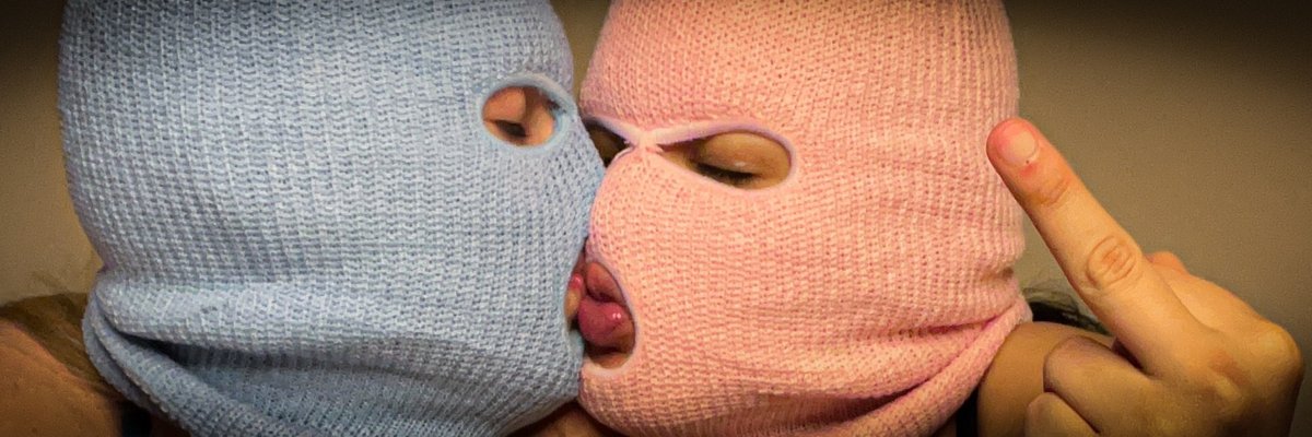 PrettyLezGirls cover