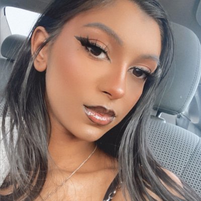 Pretty Vanessa