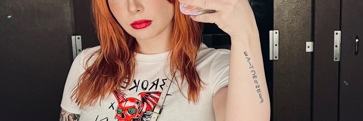 Holly cover