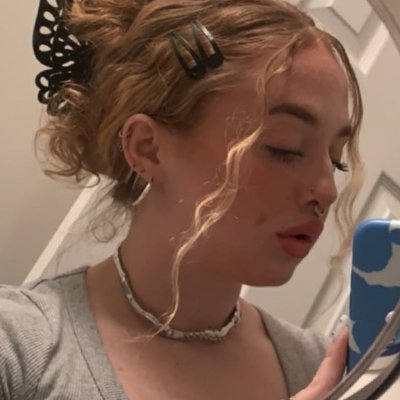 nicole