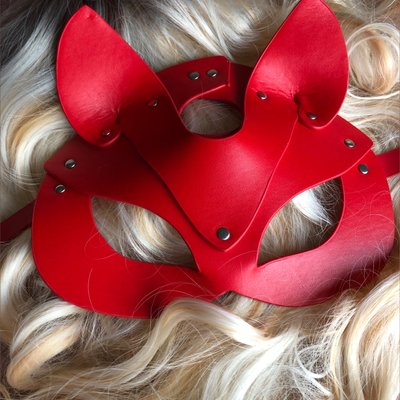 Red Mask Girl