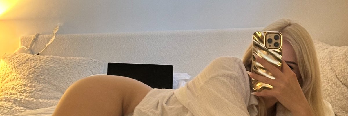 Kissandra 🧸 cover