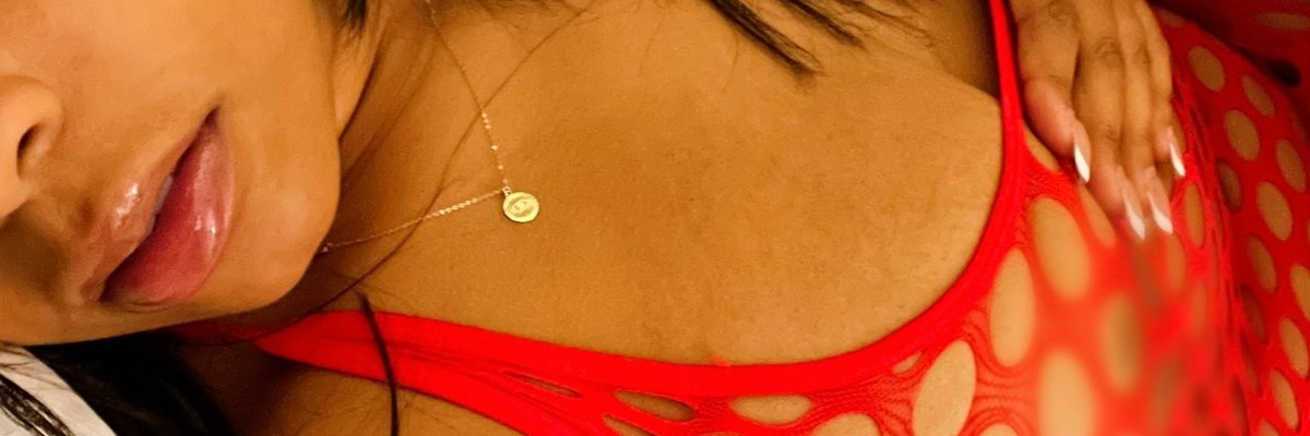 Selena Golden 🍯 cover