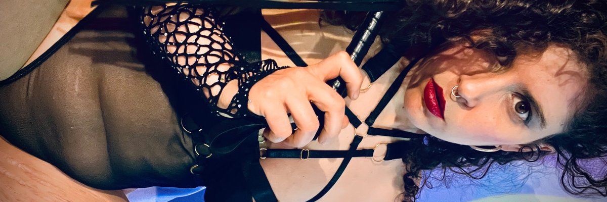 Kinky Eve ❤️🔥🔗 cover