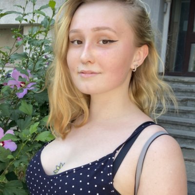 💋👩‍⚕️ Sexiest Nurse Esme 👩‍⚕️💋