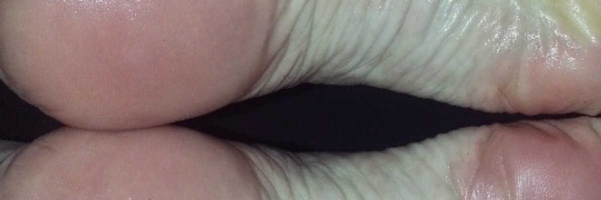 Sexitoes1 ♡ Wrinkled soles 👑 cover