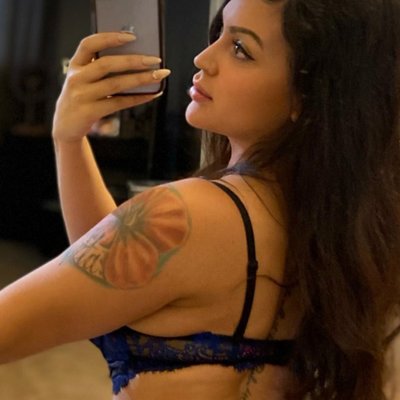 🦋  Teena   🦋