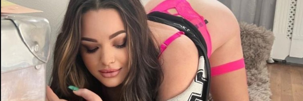 Tay VIP ⭐️ cover