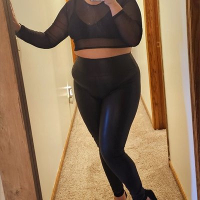 TheBlondeOneXXX
