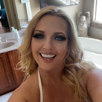 ToriHartley SFW / www.torihartleyxxx.com