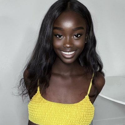 Ebony Jazmine UOπ