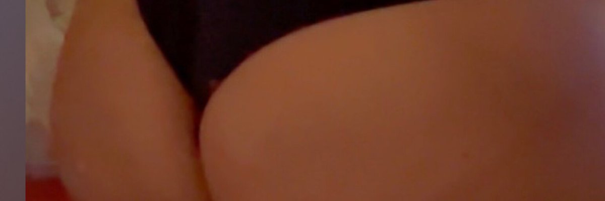 Bootyful cover
