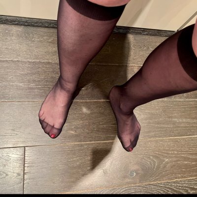 Scadys feet legs and more