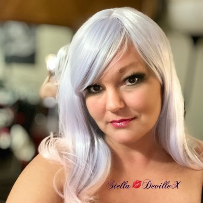 Stella Deville