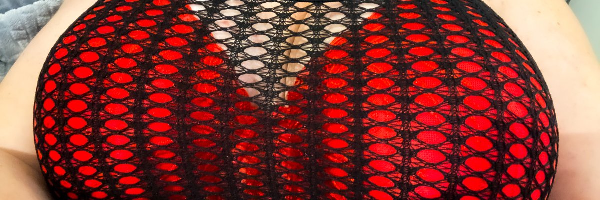 Gigi Knox 🫦 cover