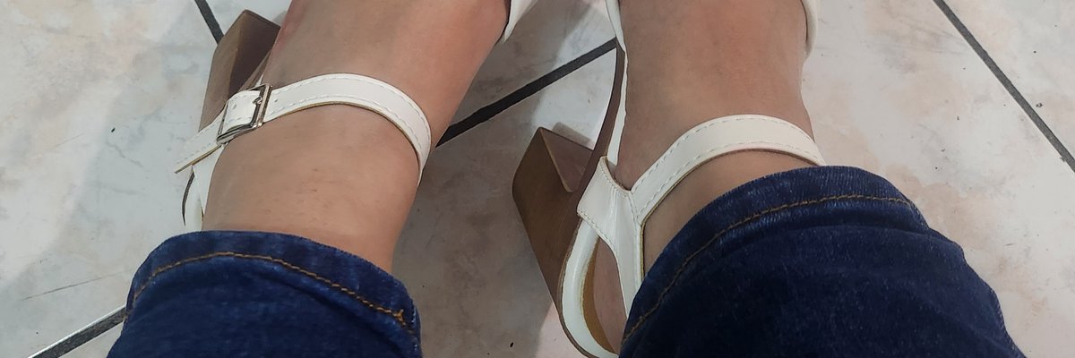 Prettyfeet cover