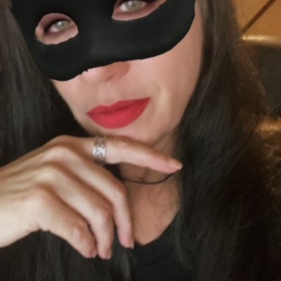 CurvyMystique