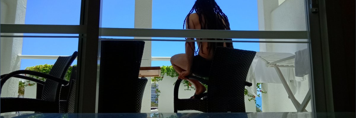 Nudo&Crudo cover
