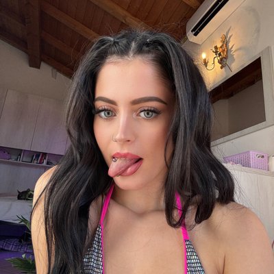 𝗩𝗜𝗦 𝗩𝗮𝗹𝗲𝗿𝘆