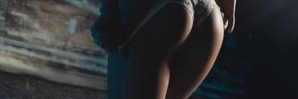 WinnieWong SuperExclusive cover