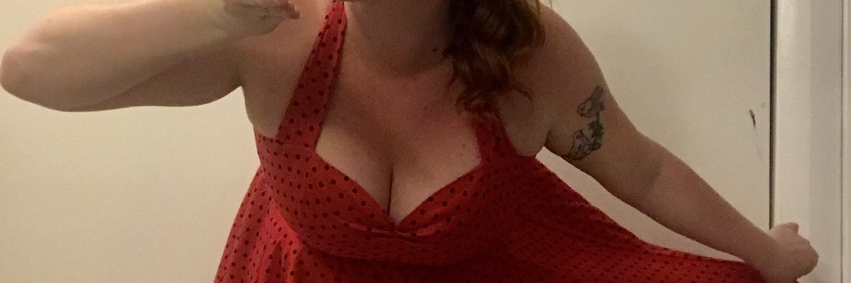 Lady LaRouge- Curvy Ginger Vixen cover