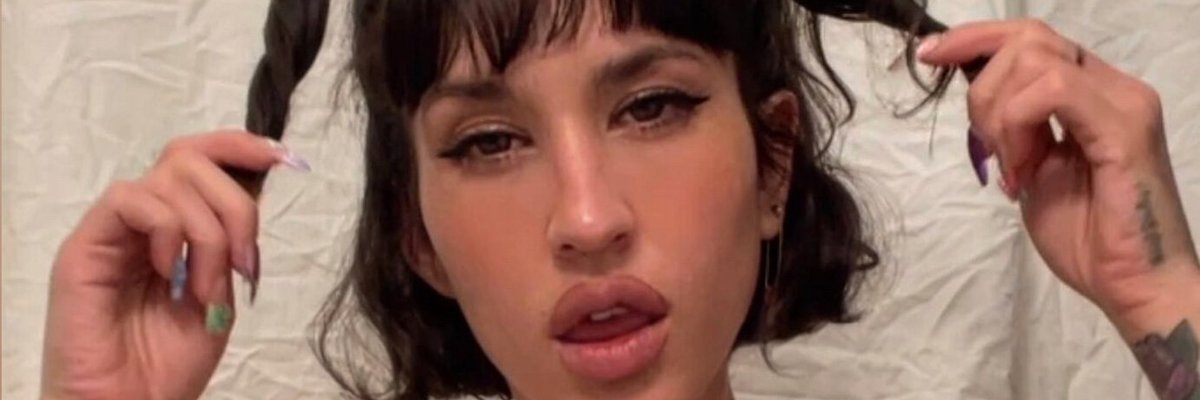 𝖒𝖎𝖑𝖆 𝖌𝖔𝖑𝖉 cover